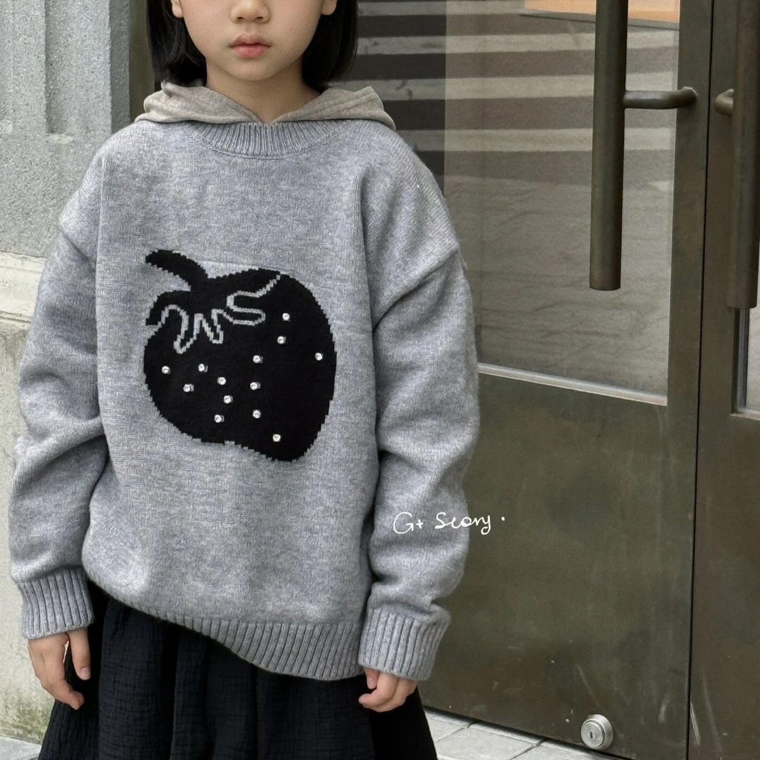 6878儿童带钻草莓混纺毛衣