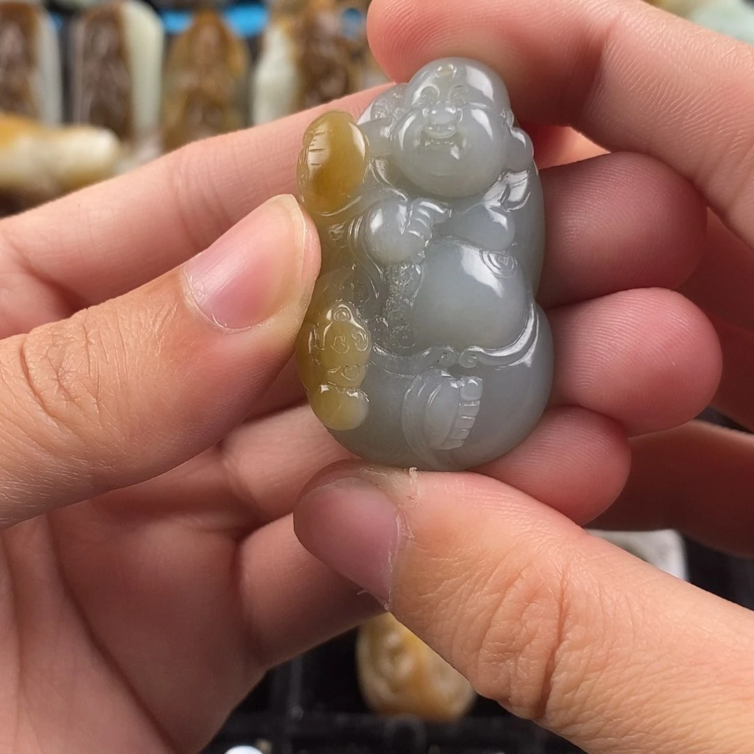 和田玉挂件未镶嵌