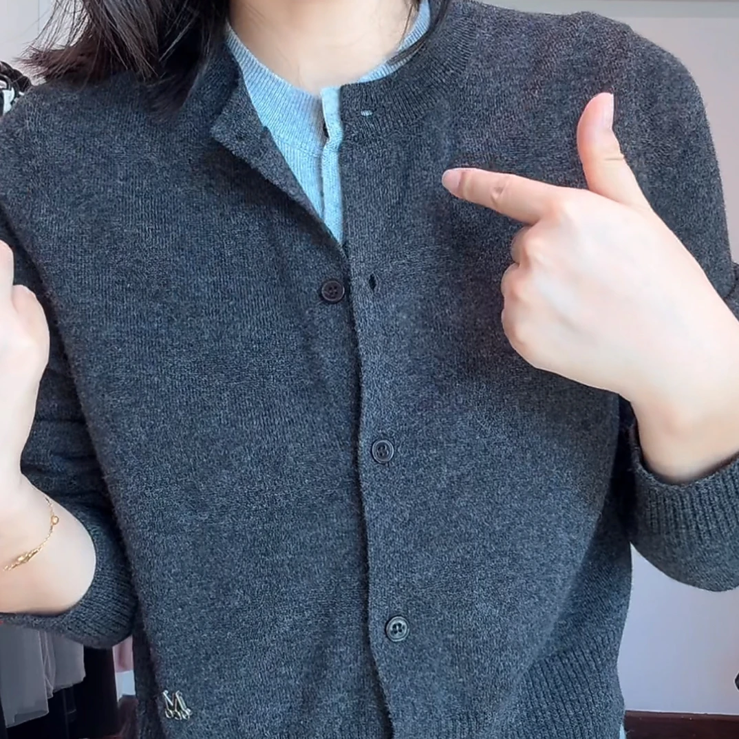 保暖发热女适中常规厚度毛针织衫薄款圆领冬季春秋