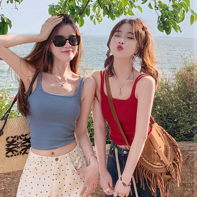 美式吊带背心女内搭带胸垫2025新款海边穿搭美背文胸一体红色上衣