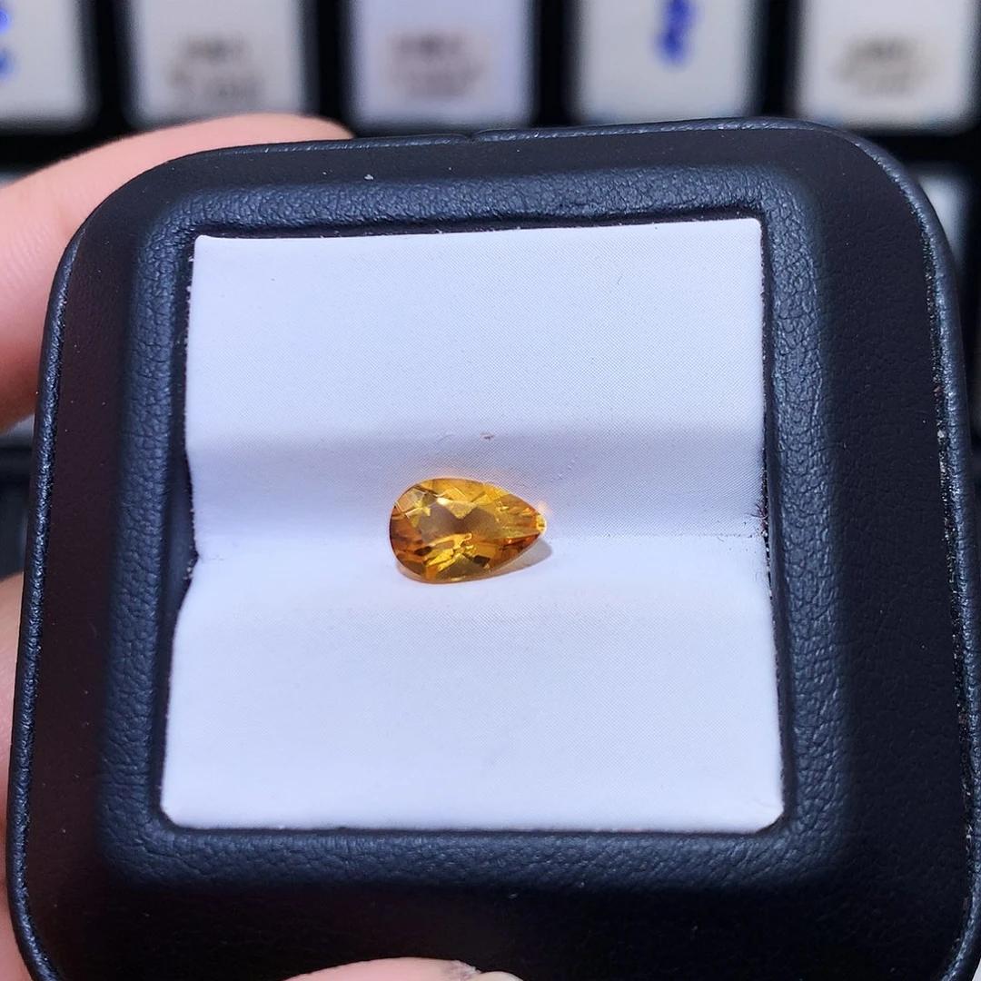 黄晶裸石未镶嵌6✖️9mm