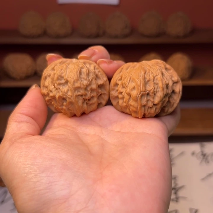 文玩核桃吊坠磨盘45