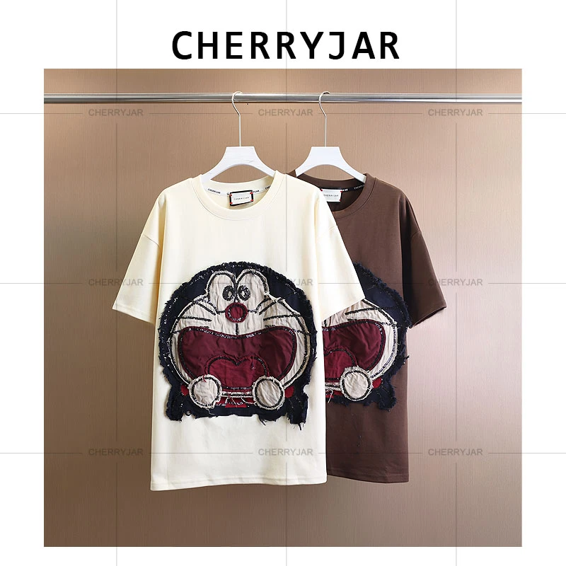 Cherryjar【251156】夏季时尚卡通叮当猫贴布重工刺绣纯色短袖T恤