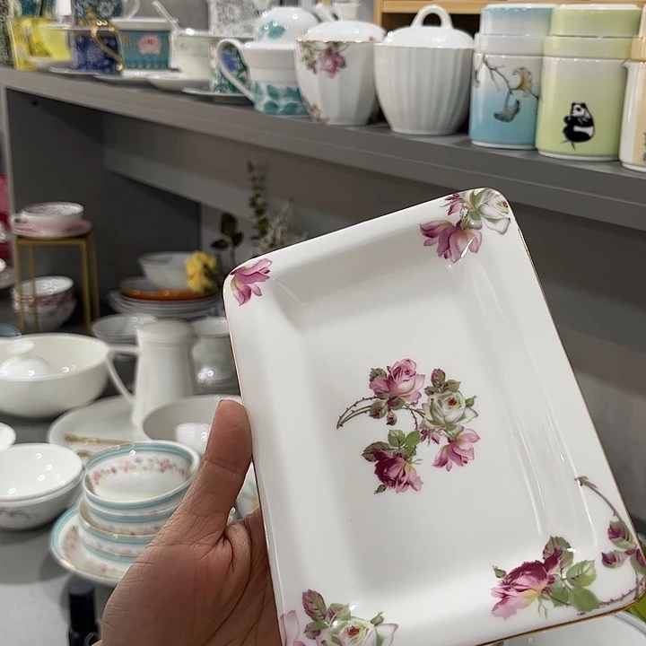 瓷片微瑕骨瓷碟一个玫瑰