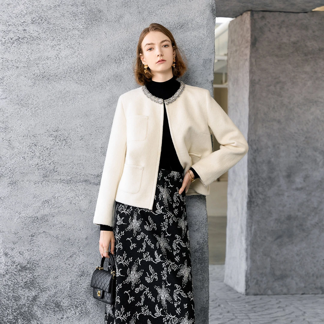 【美丽专属】小香风短款外套女法式优雅简约高级感圆领毛呢大衣女