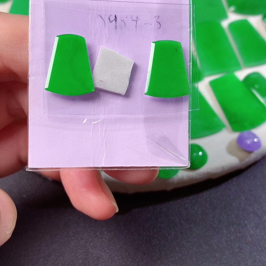 颈饰未镶嵌翡翠天然翡翠
