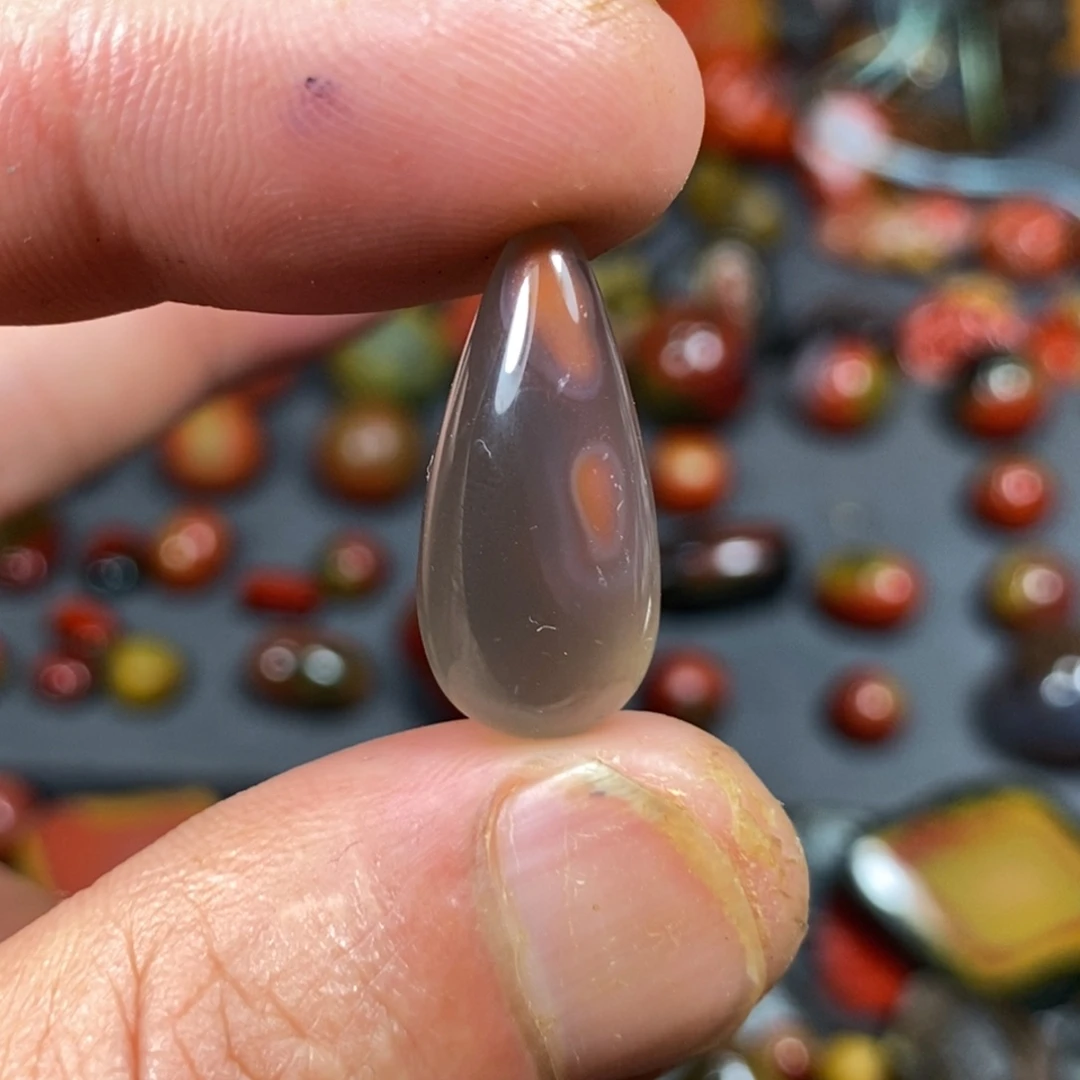 南红玛瑙原石未镶嵌