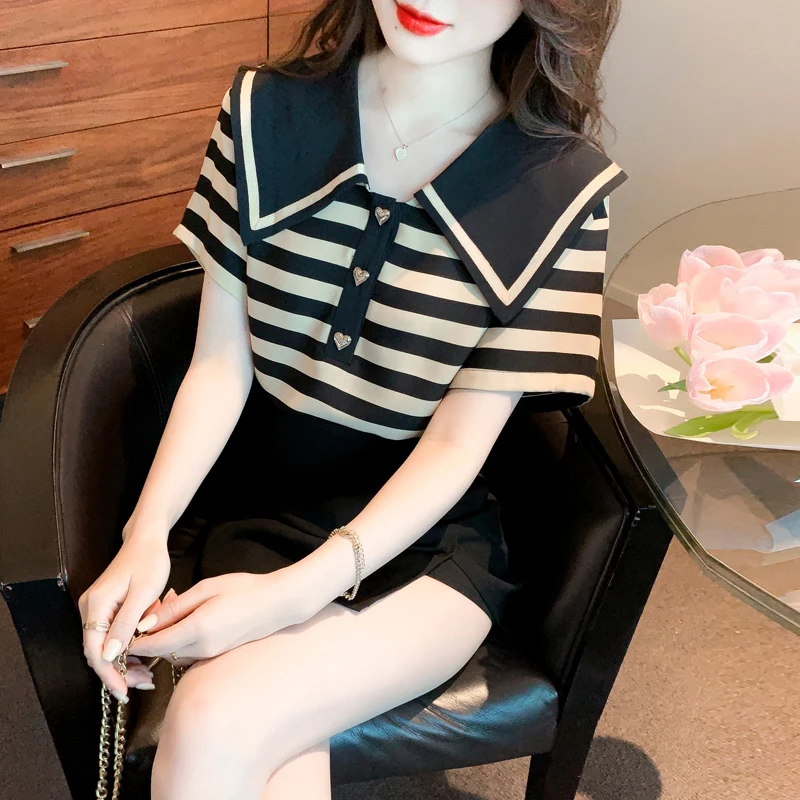 2025夏季新款大翻领条纹T恤衬衫短袖宽松显瘦上衣小衫女士