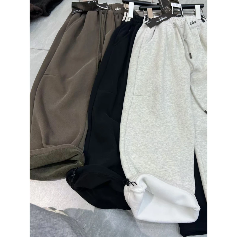 HK潮牌儿童加绒卫裤2025冬款中大童奥利绒休闲裤311115