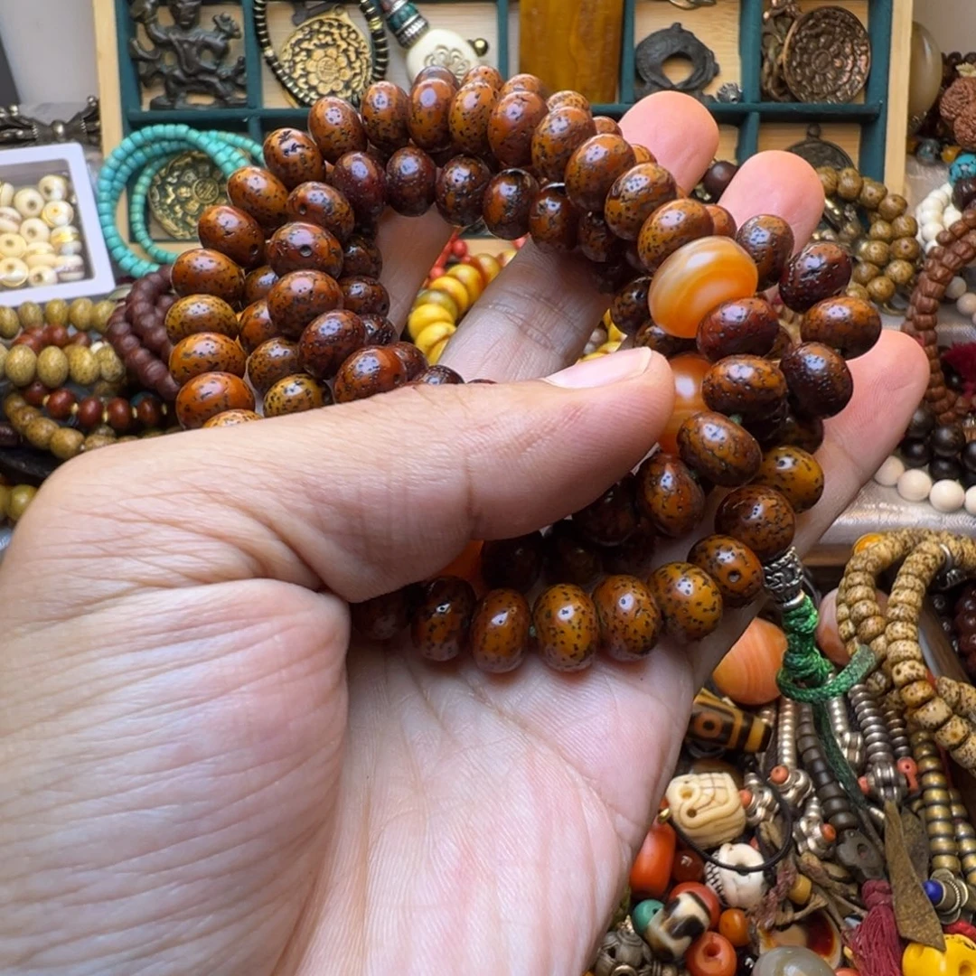 星月菩提吊坠藏传