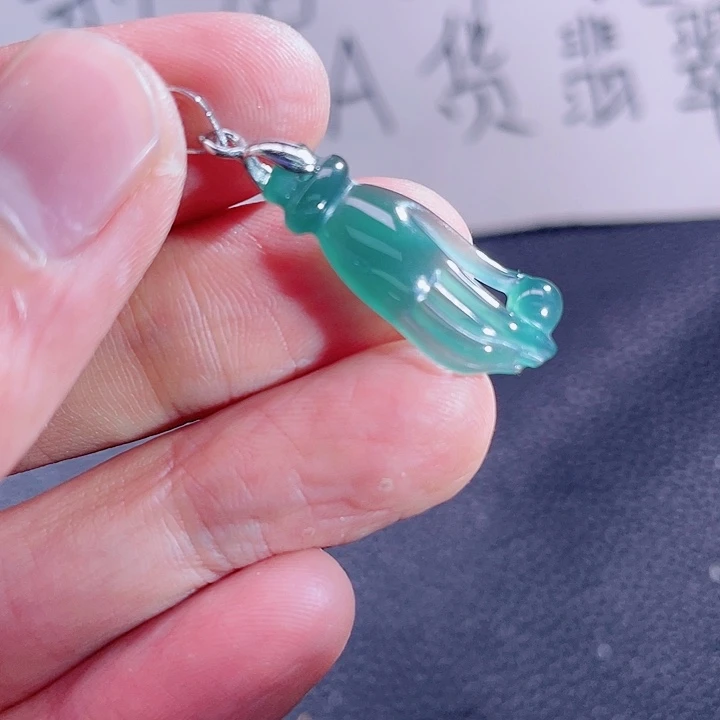 翡翠颈饰未镶嵌999999999