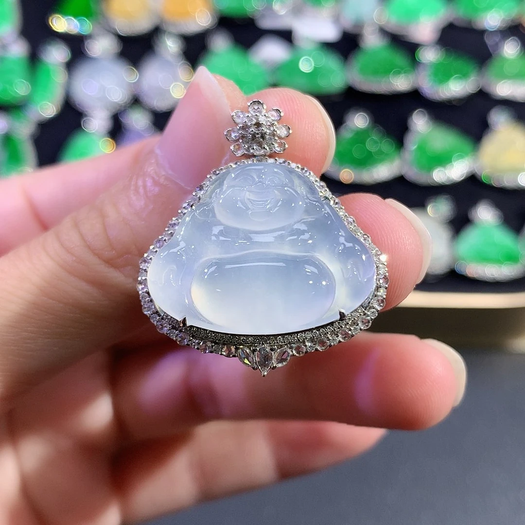 翡翠18K金镶嵌吊坠(赠链)