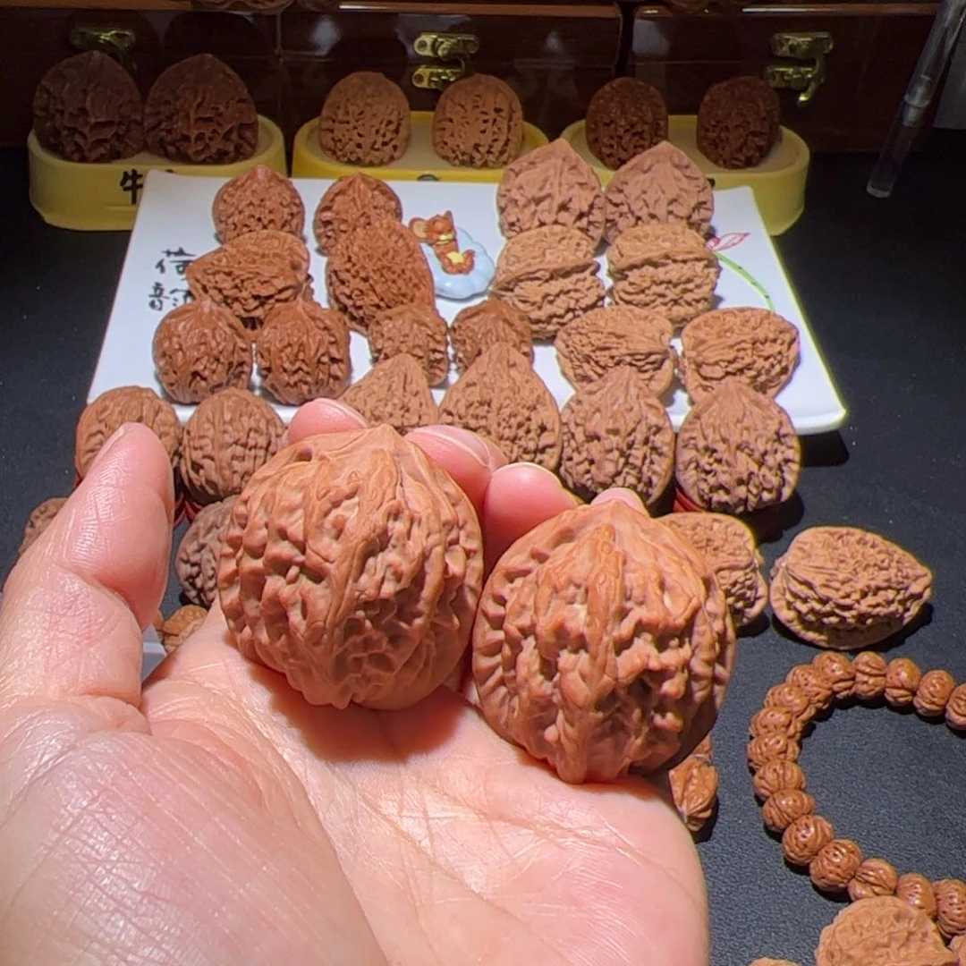 文玩核桃把件流**心天逆珠