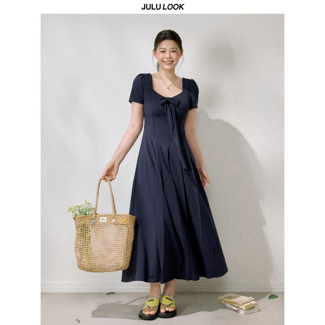 巨鹿工作室“安静的角落”微胖mm法式纯欲收腰显瘦长裙大码连衣裙