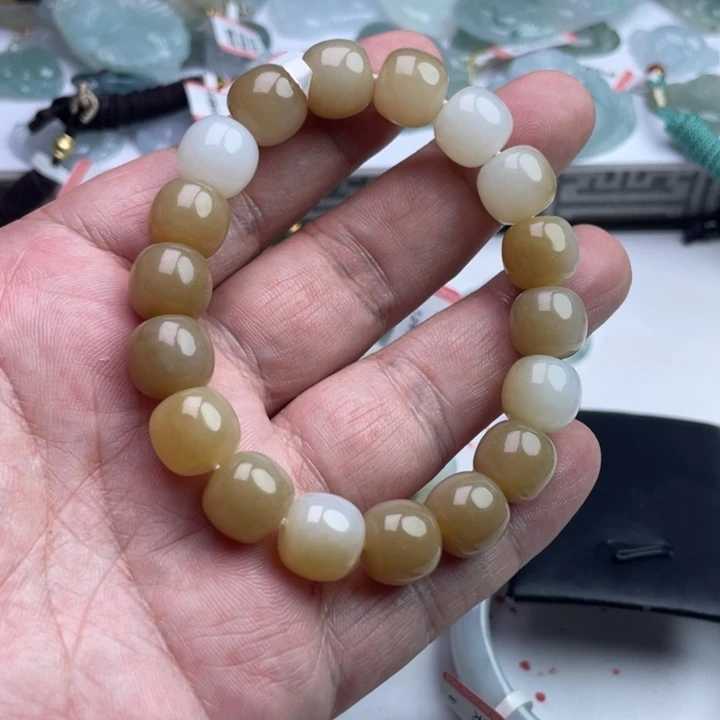 ᝰ***ᝰ和田玉未镶嵌手链手串