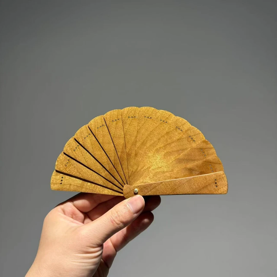 金丝楠扇子夏季古风工艺扇阴沉木便携苏扇满水波迷你折扇小叶桢楠