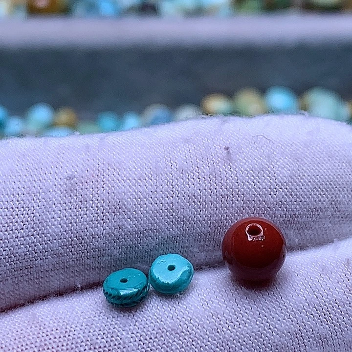 南红玛瑙未镶嵌珠宝奇石