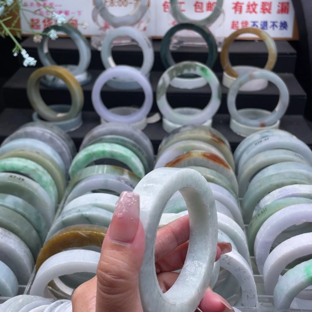 【闪购商品】未镶嵌圆定制翡翠燕*～
