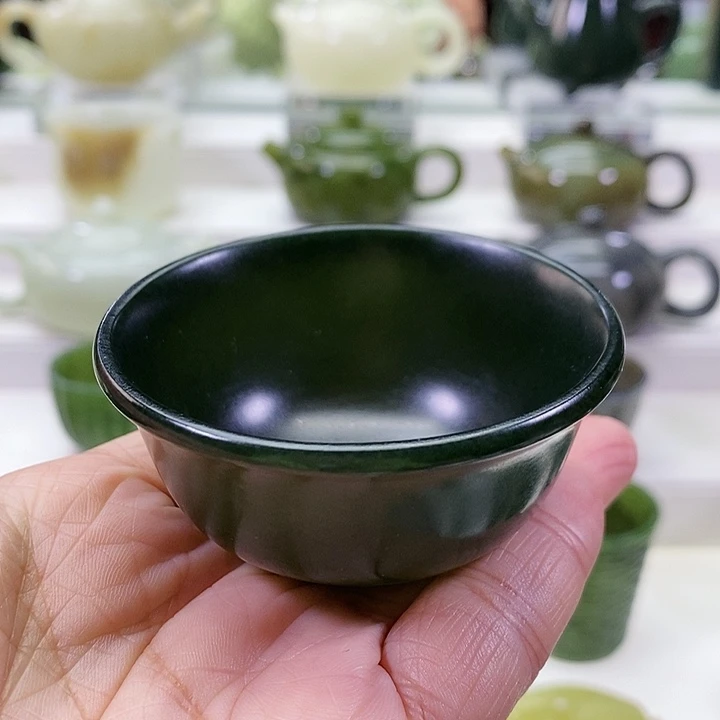 未镶嵌和田玉挂件茶杯70m l