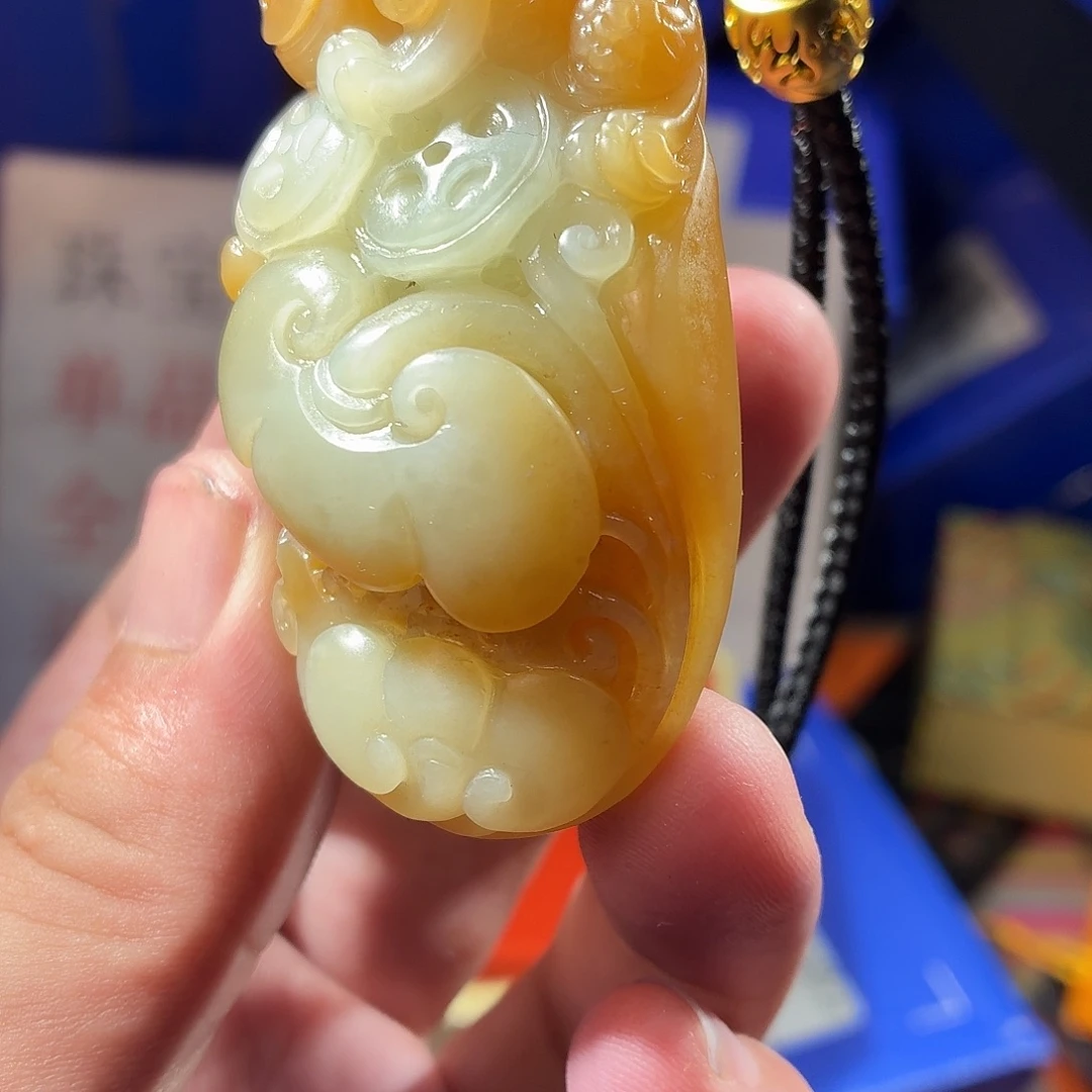 和田玉（糖玉）未镶嵌包链