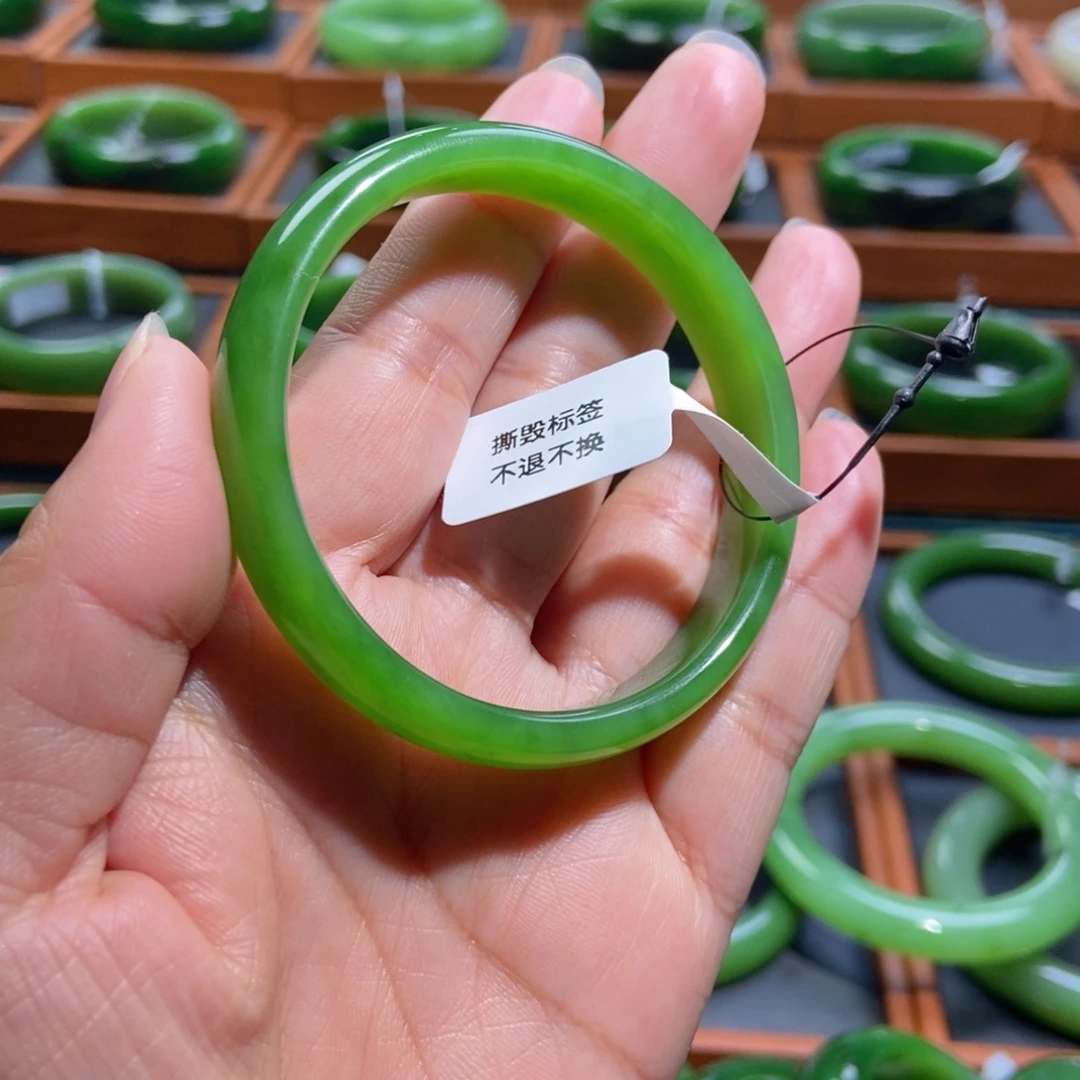 和田玉（碧玉）未镶嵌手镯阳绿5253