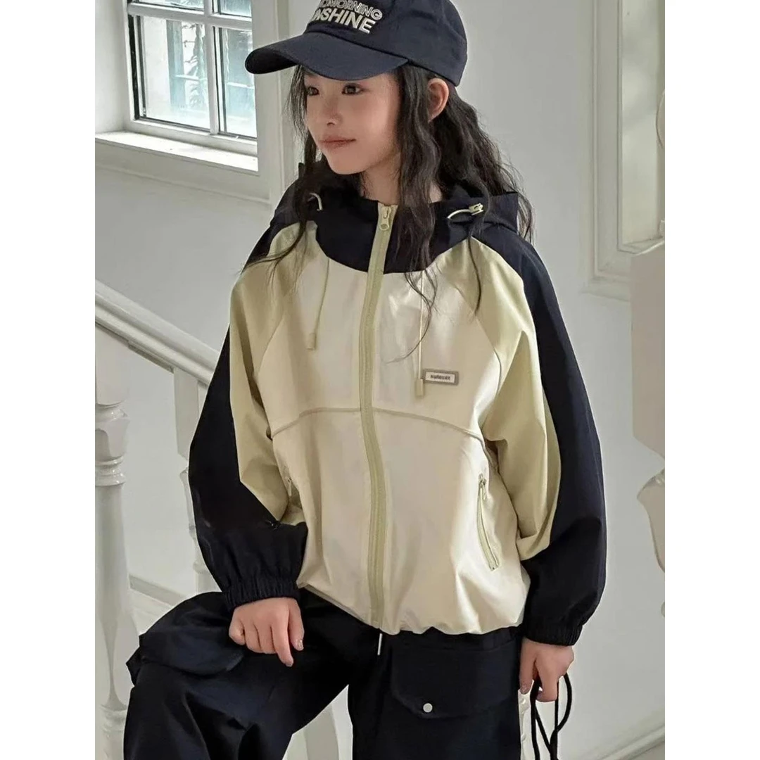 女童冲锋衣外套春秋装2025新款女孩超好看儿童时尚休闲拼色上衣潮