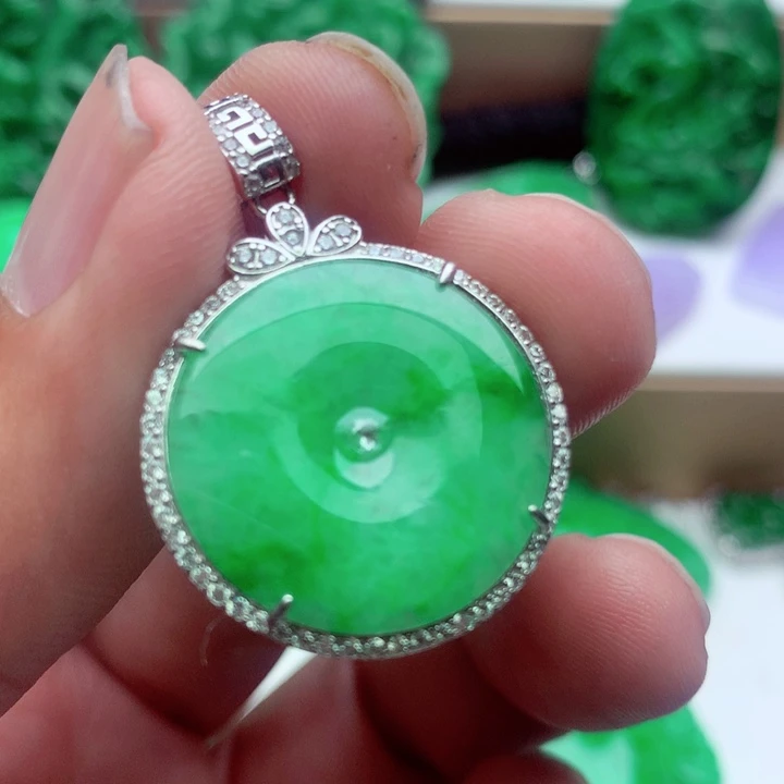 翡翠未镶嵌吊坠(不含链)