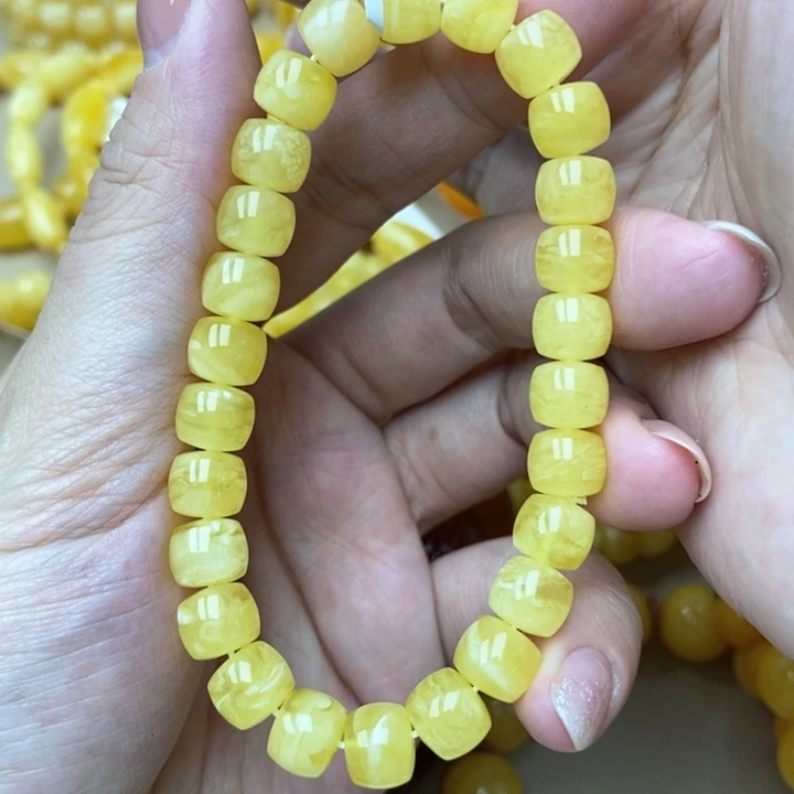 未镶嵌琥珀珠宝奇石9