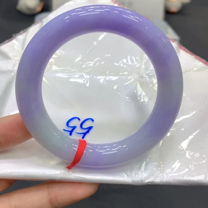 翡翠未镶嵌手镯翡翠8