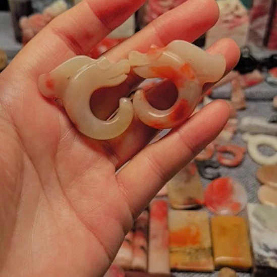 巴林石巴林石玉龙