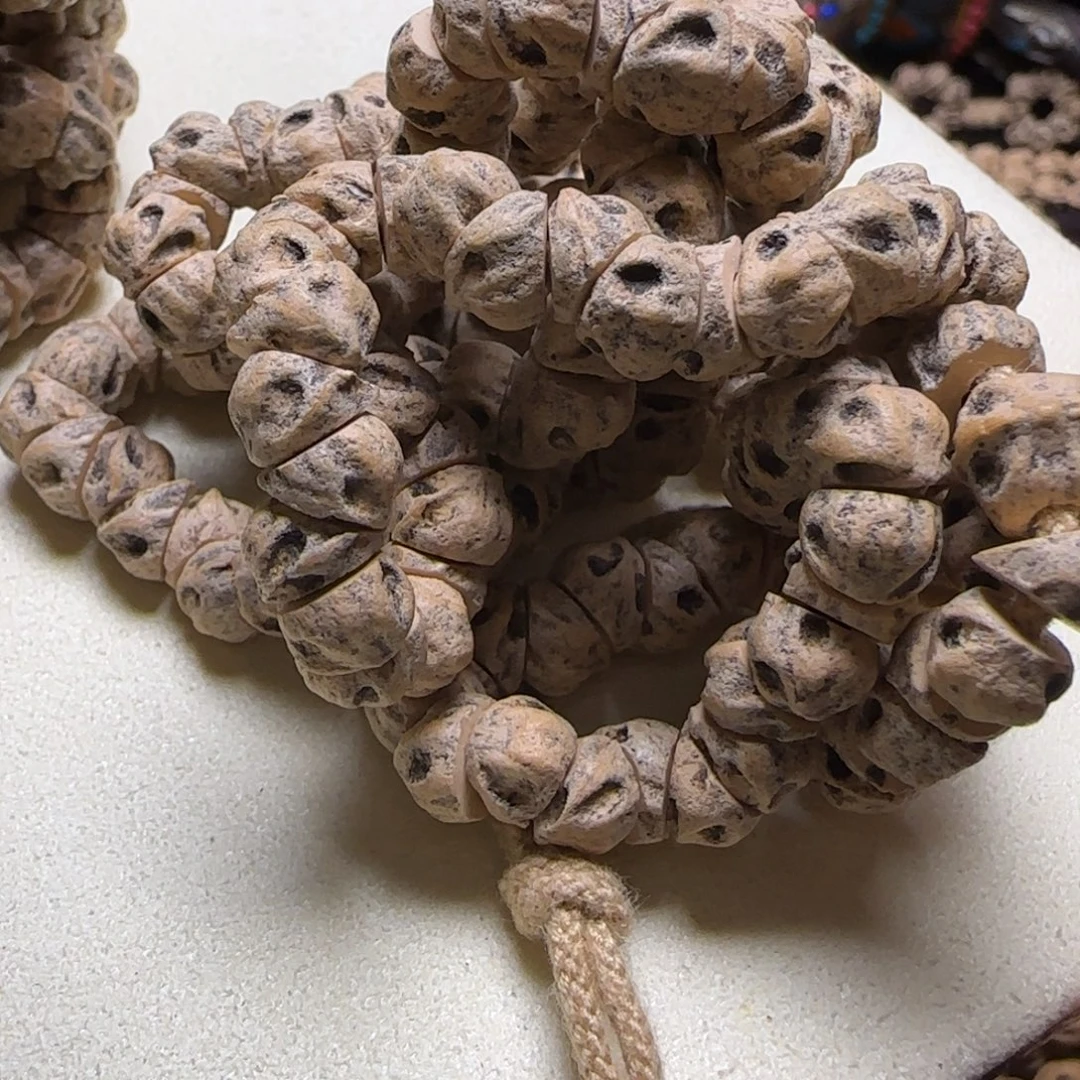 V***！柏香籽/百香籽吊坠