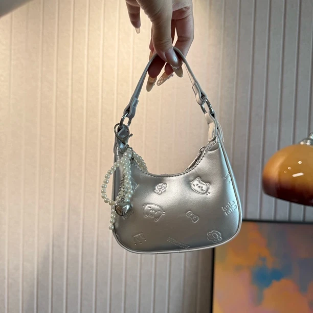 儿童斜挎包单肩百搭纯色设计师欧美复古夏季朋克风法棍包