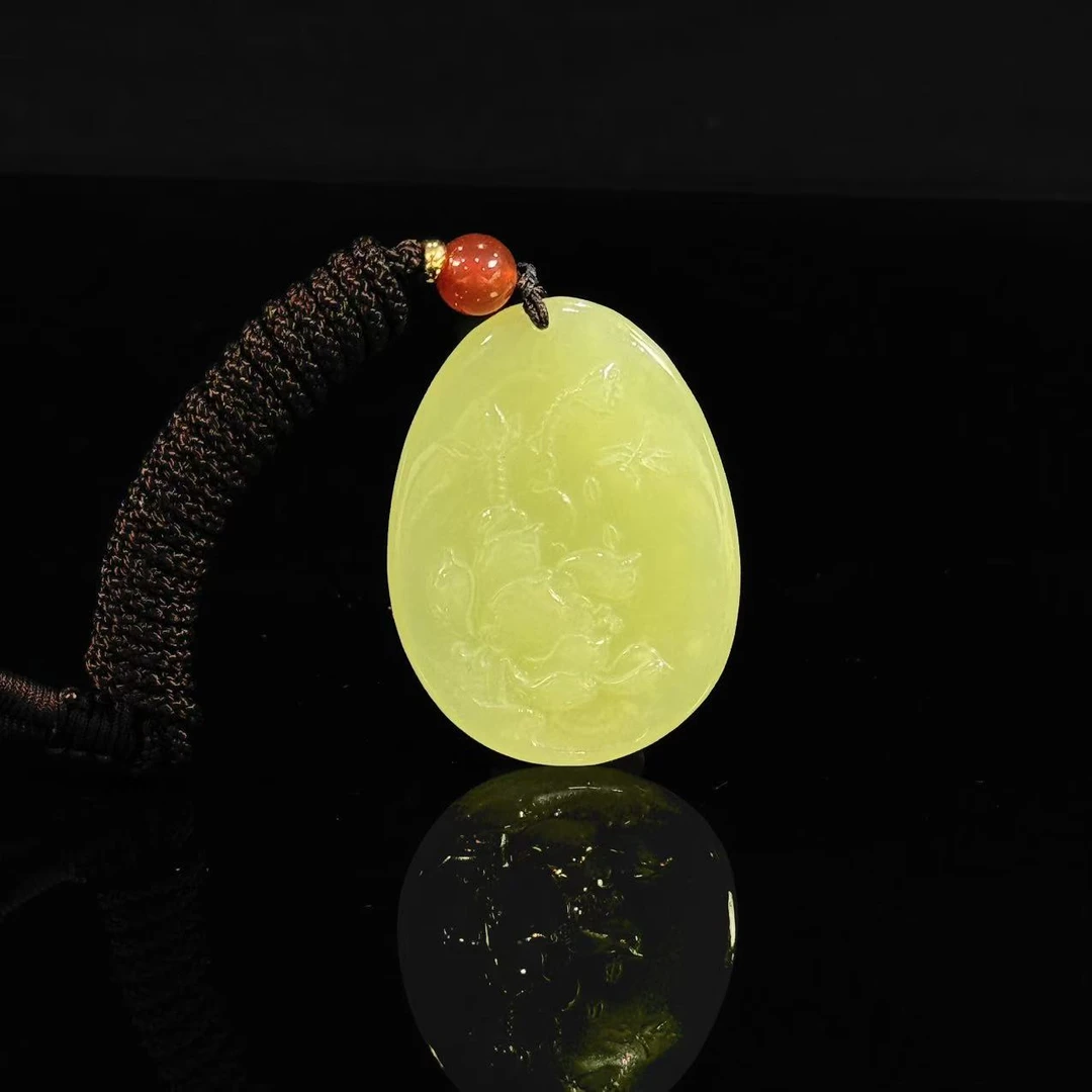 20世纪·花开富贵黄玉佩（722133）