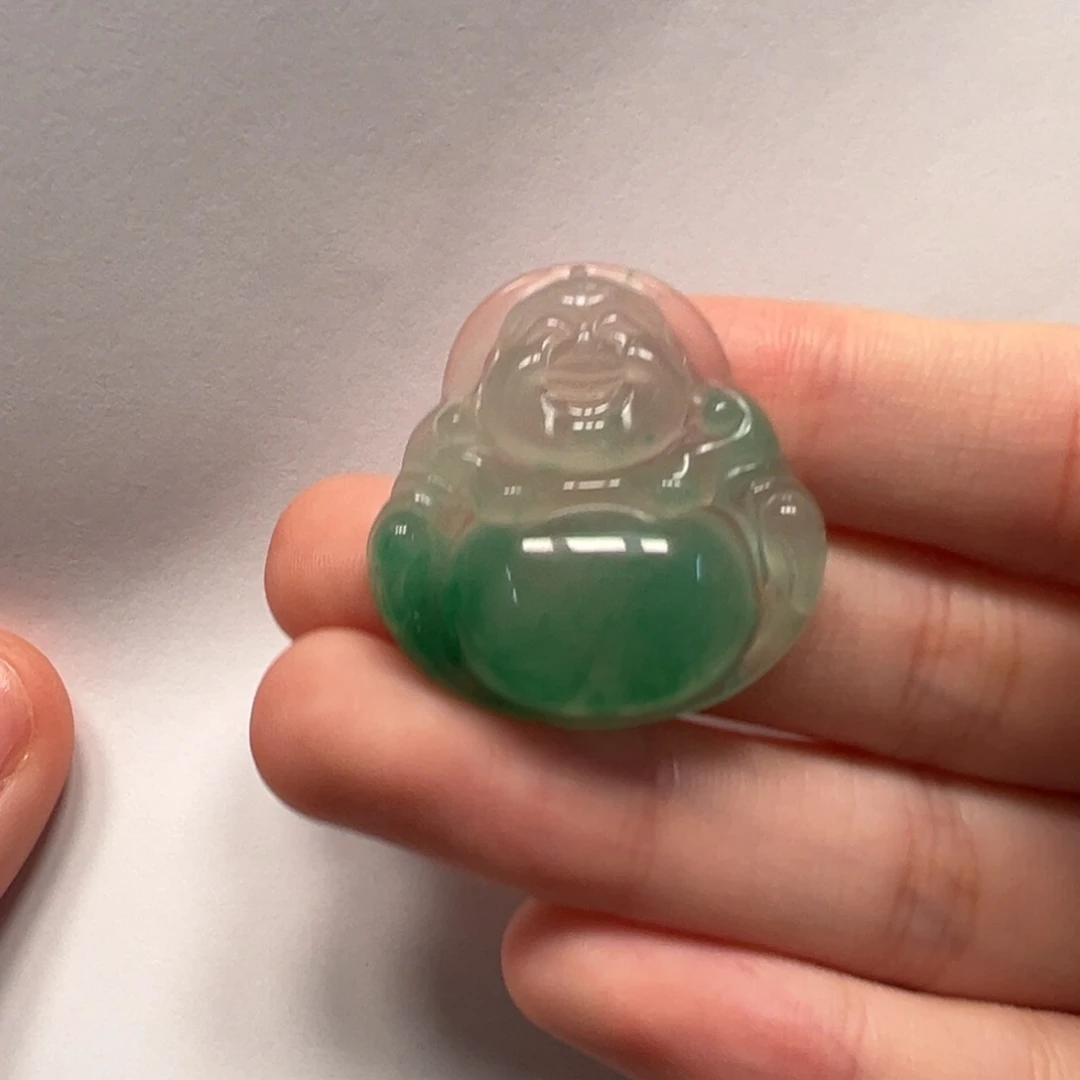 石英质玉（非洲翠）未镶嵌颈饰