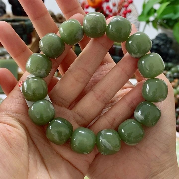 手链未镶嵌透闪石质玉