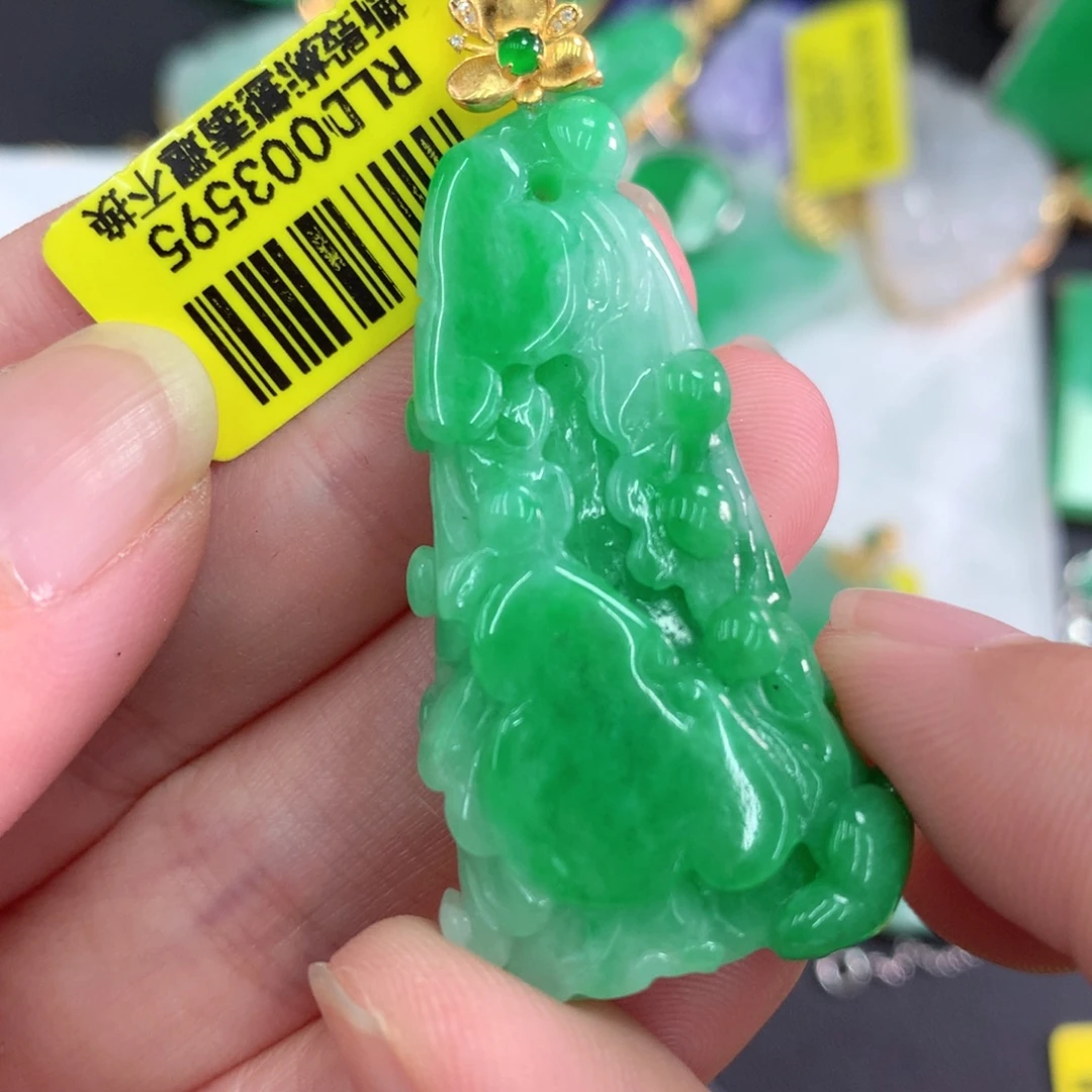 吊坠(不含链)18K金镶嵌翡翠