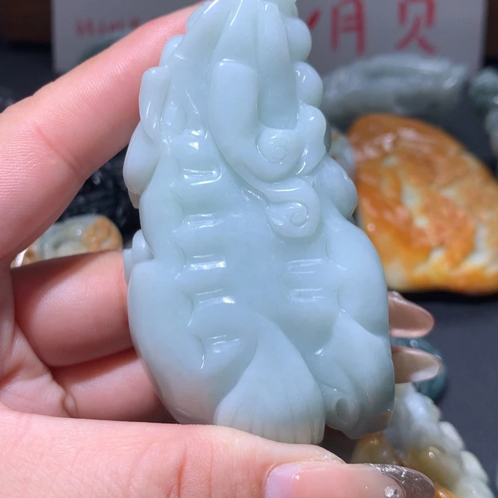 翡翠未镶嵌颈饰保真天然A货翡翠