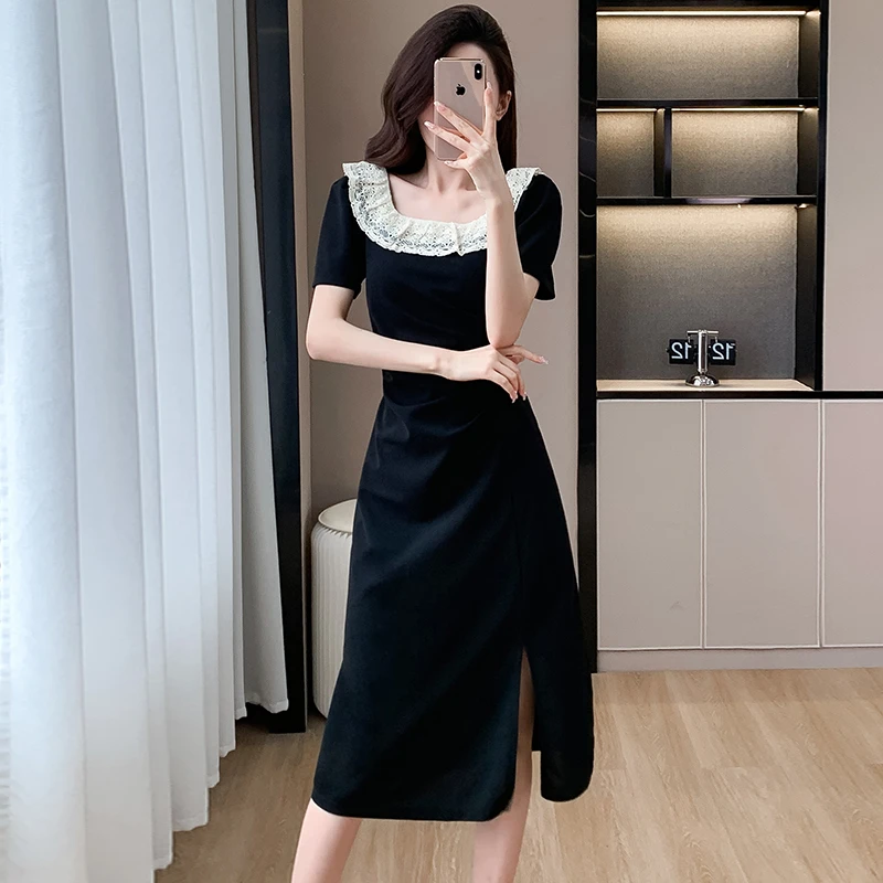 星屿2025夏新款蕾丝花边方领赫本风连衣裙收腰显瘦修身中长裙