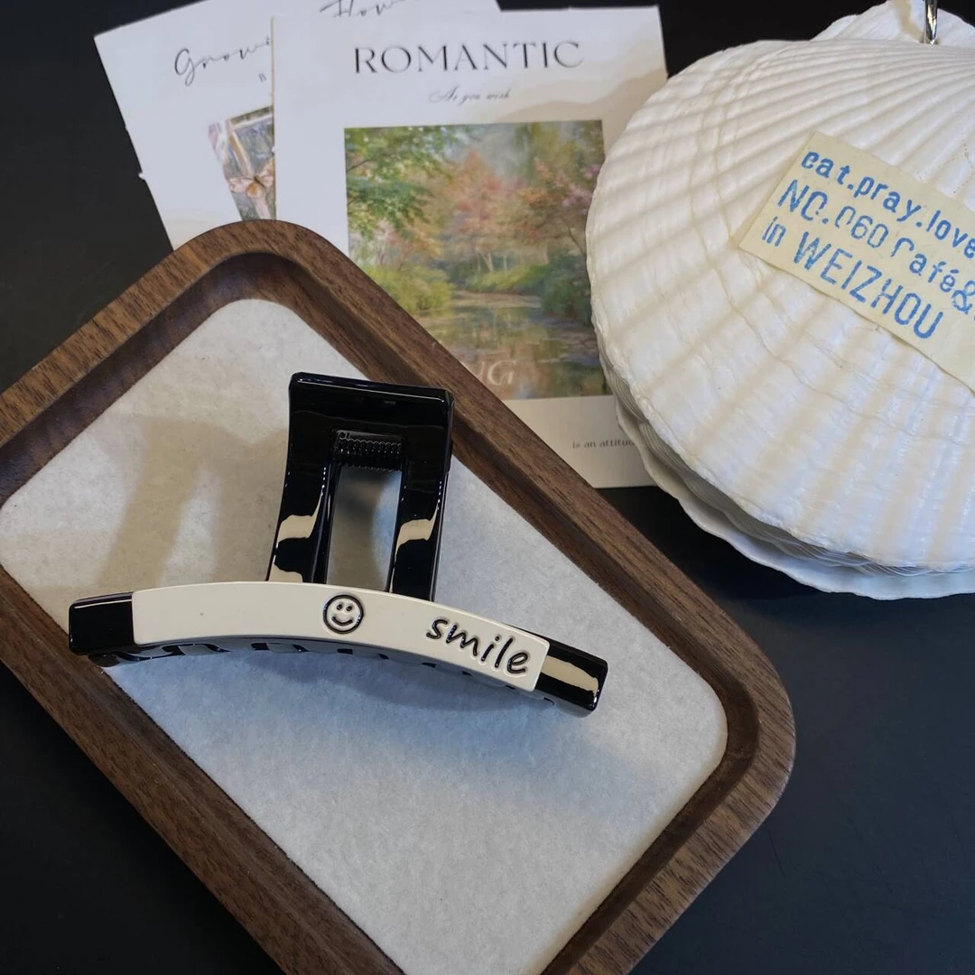 8公分滴油笑脸中爪 黑色 4396