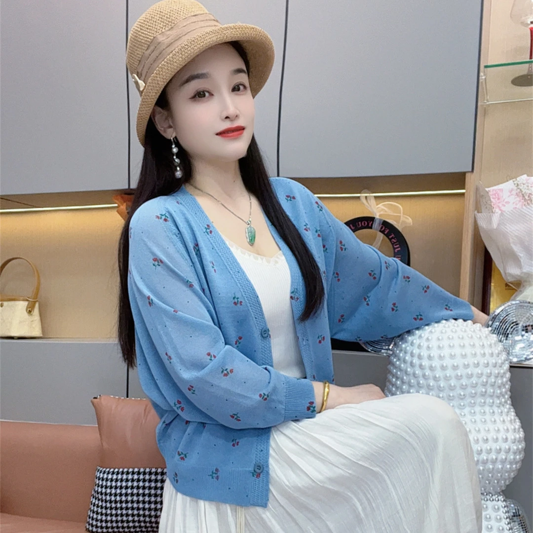 夏季冰丝针织防晒开衫女短款长袖薄外搭配裙子披肩上衣减龄空调衫