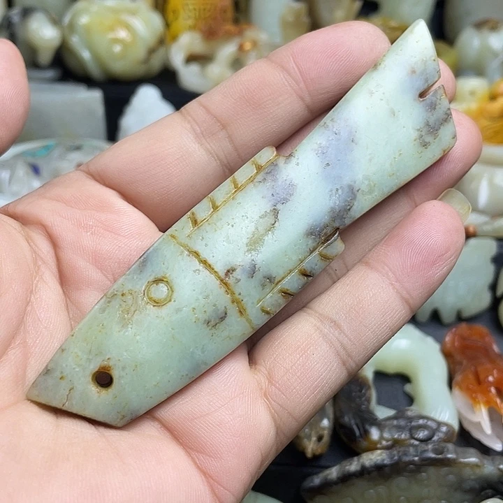 颈饰未镶嵌和田玉