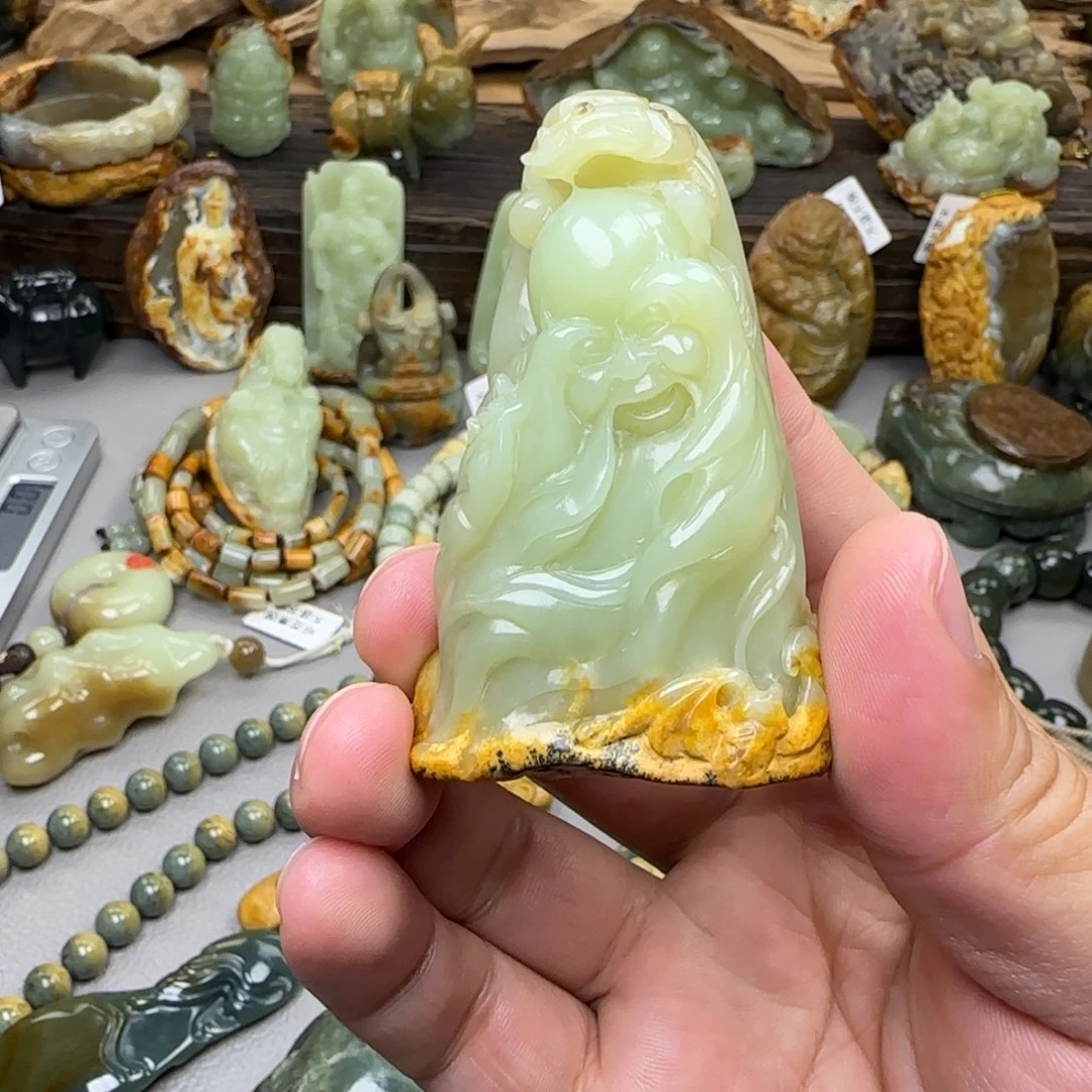 强***家岫岩河磨玉（透闪石质玉）未镶嵌珠宝奇石