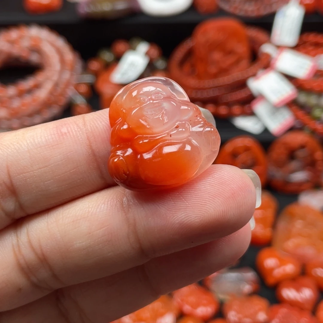 南红玛瑙未镶嵌冰飘佛