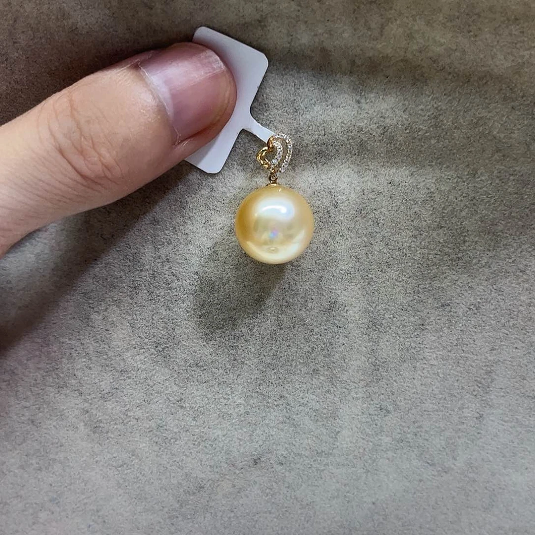 海水珍珠18K金镶嵌颈饰