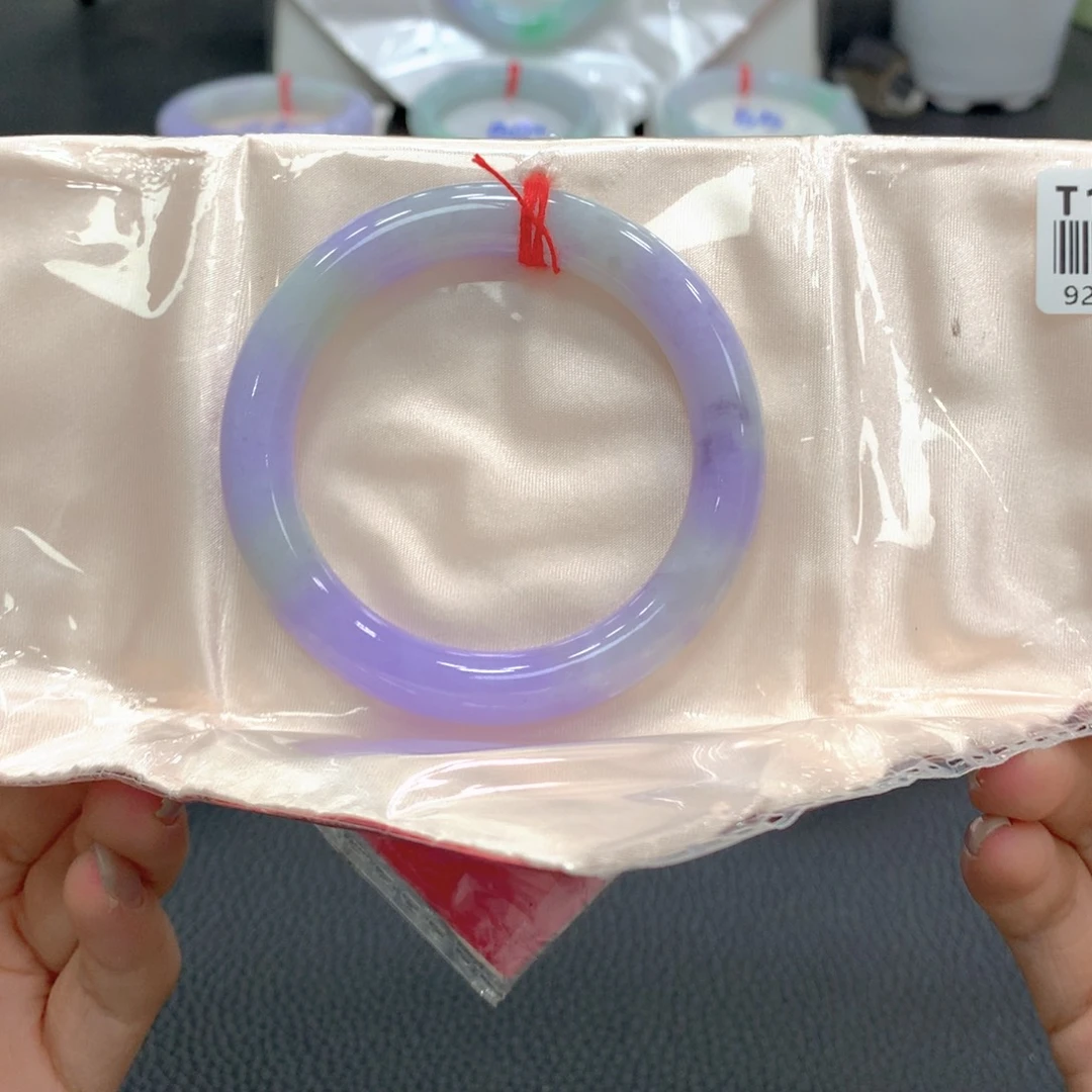 未镶嵌手镯翡翠翡翠