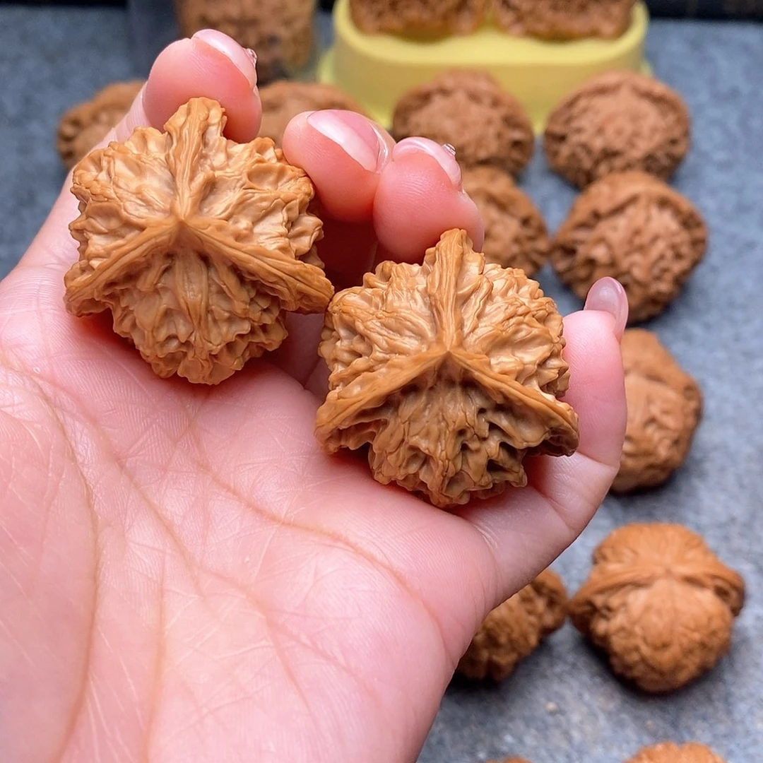 文玩核桃把件龟**卒精品盘山三棱38全品