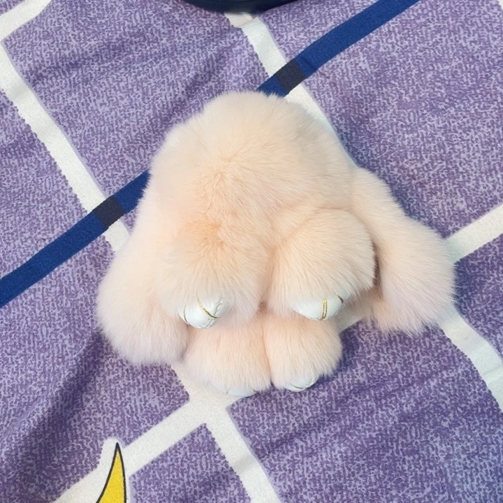 皮革小粉色兔挂件钥匙扣