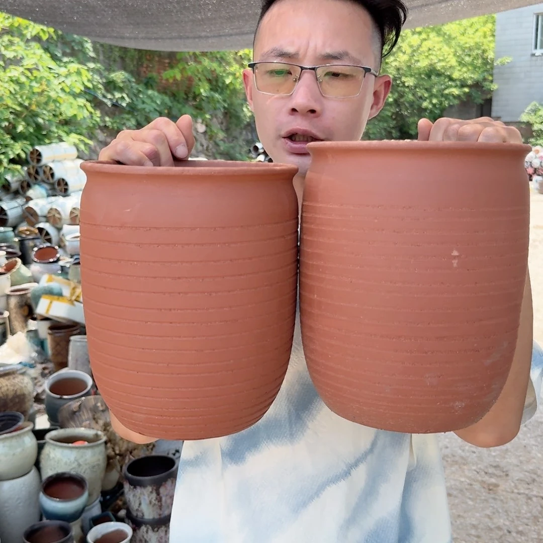 紫砂花盆口19高25（两个红陶