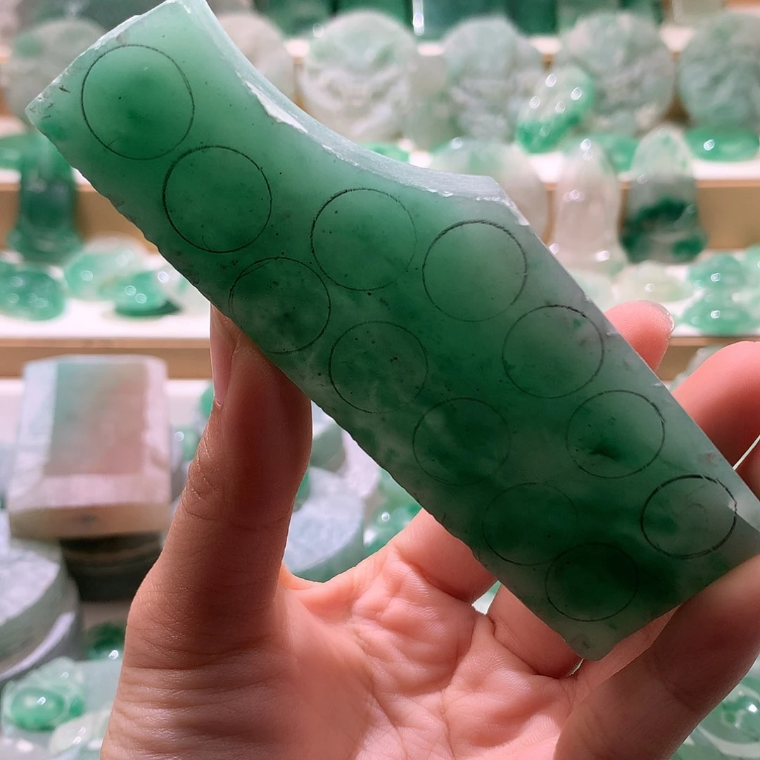 石英质玉未镶嵌珠宝半成品