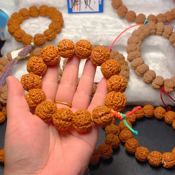 金刚菩提手串j*    21。